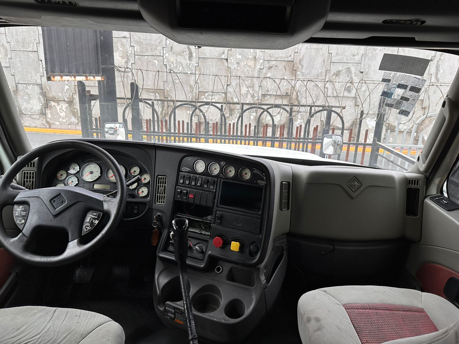 International  ProStar 450